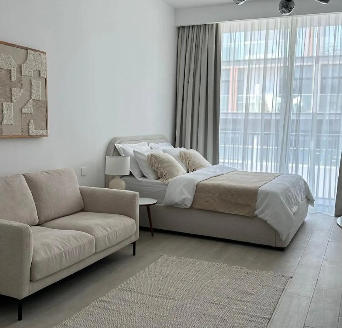 Cozy Studio Apartment In Jumeirah Village Circle Dubai